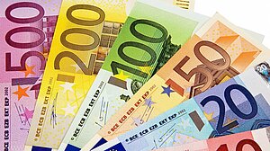 We always buy high-quality original paintings of austrian contemporary art! We always buy high-quality original paintings of austrian contemporary art!